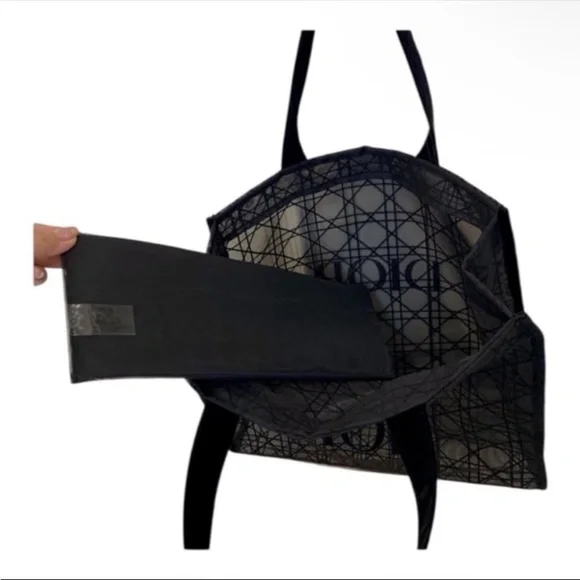 GWP Dior Mesh Tote - Picture 4 of 7